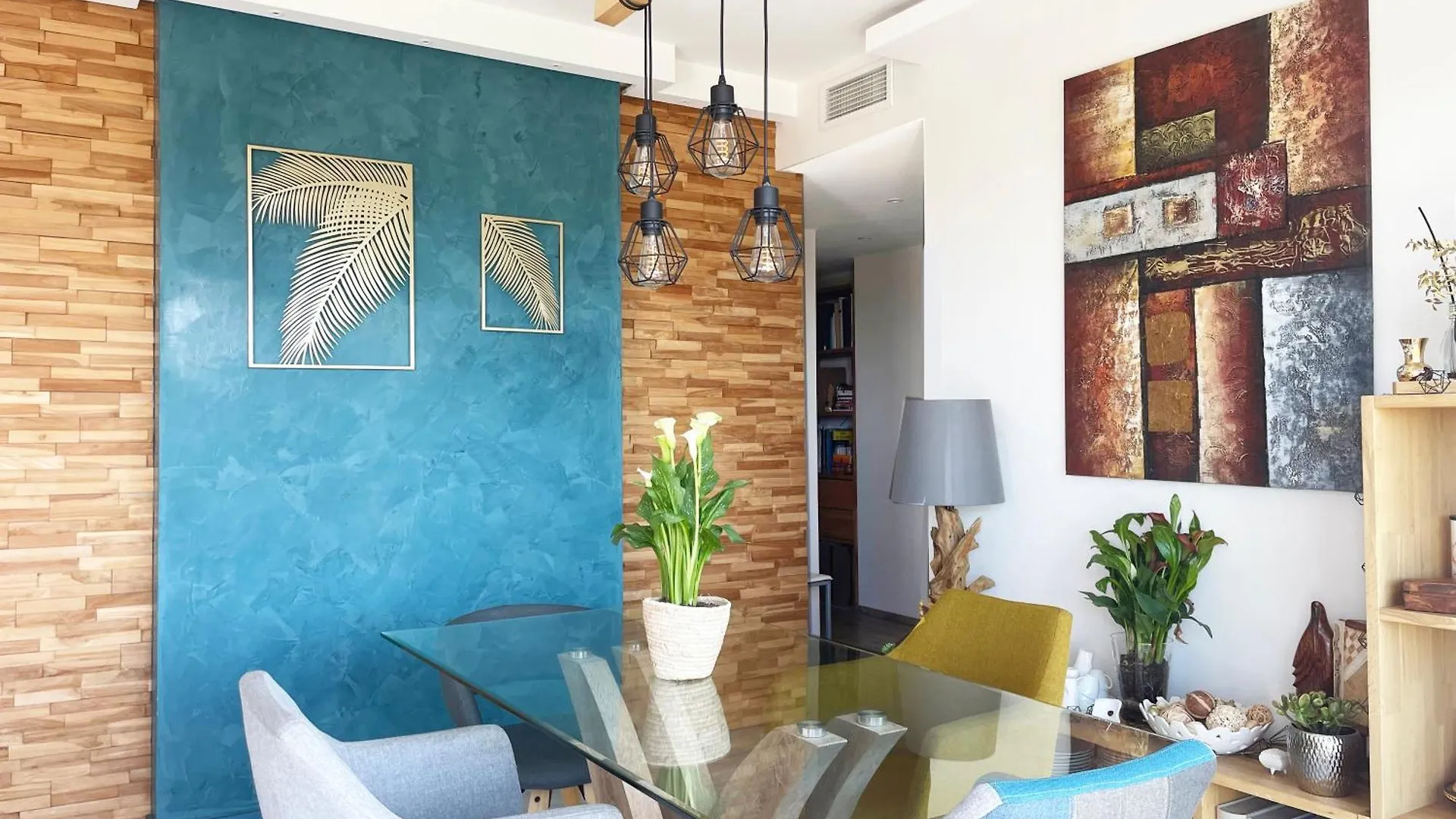 Plage Et Hippodrome. Parking Cagnes-sur-Mer Apartamento